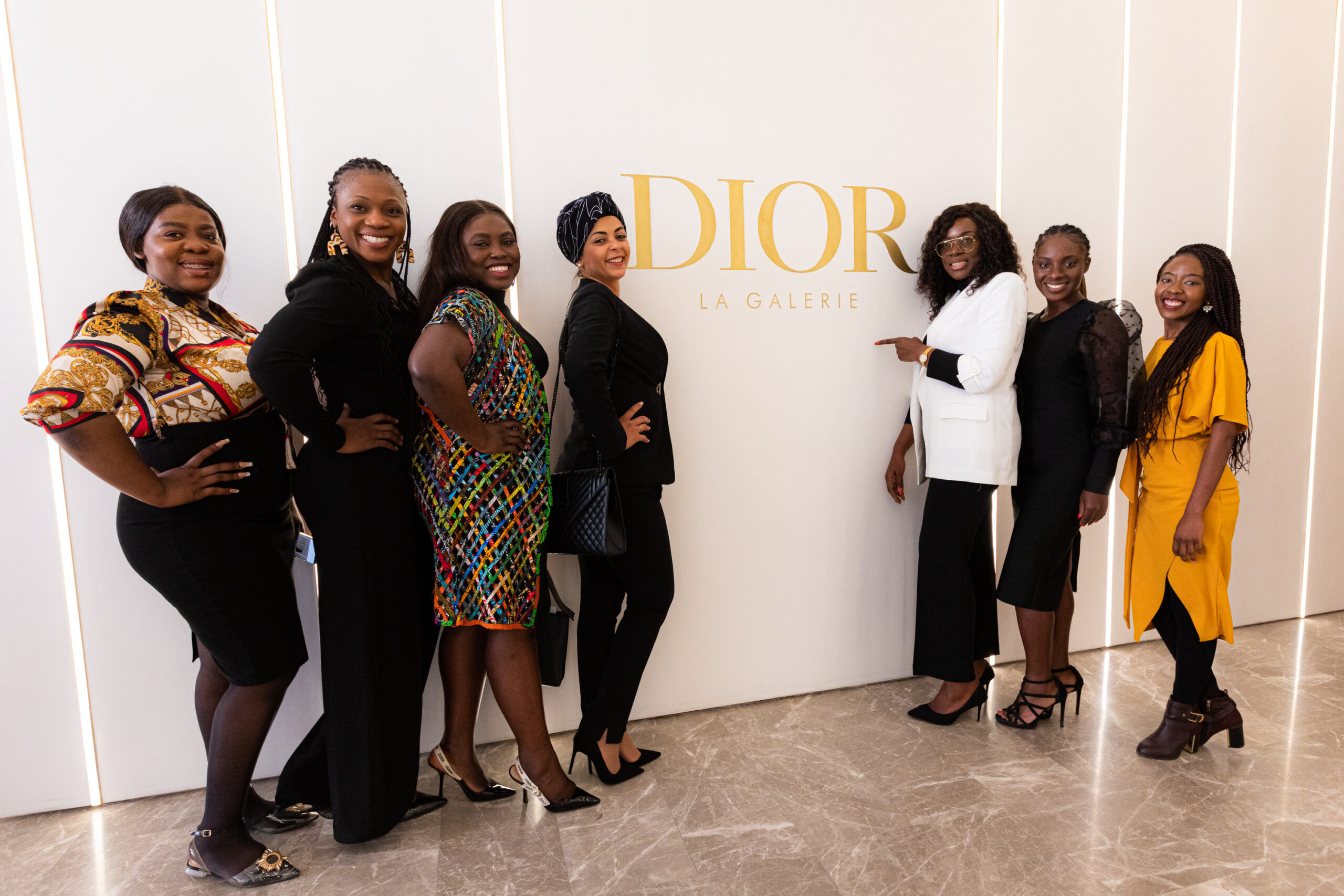 Women_in_Africa_Galerie_DIOR-1